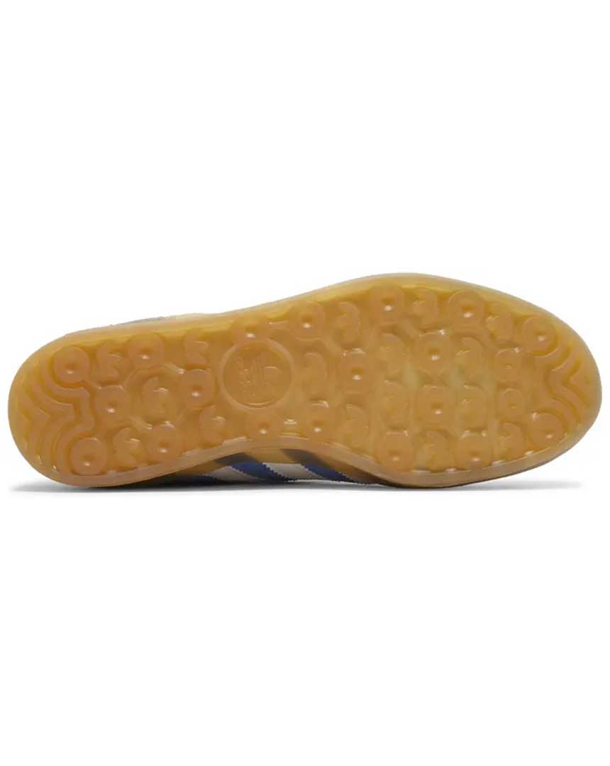 Femme gazelle indoor blue fusion gum 4